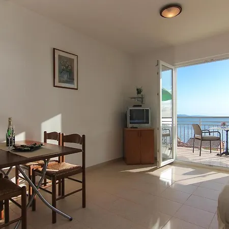 Alex Apartment *